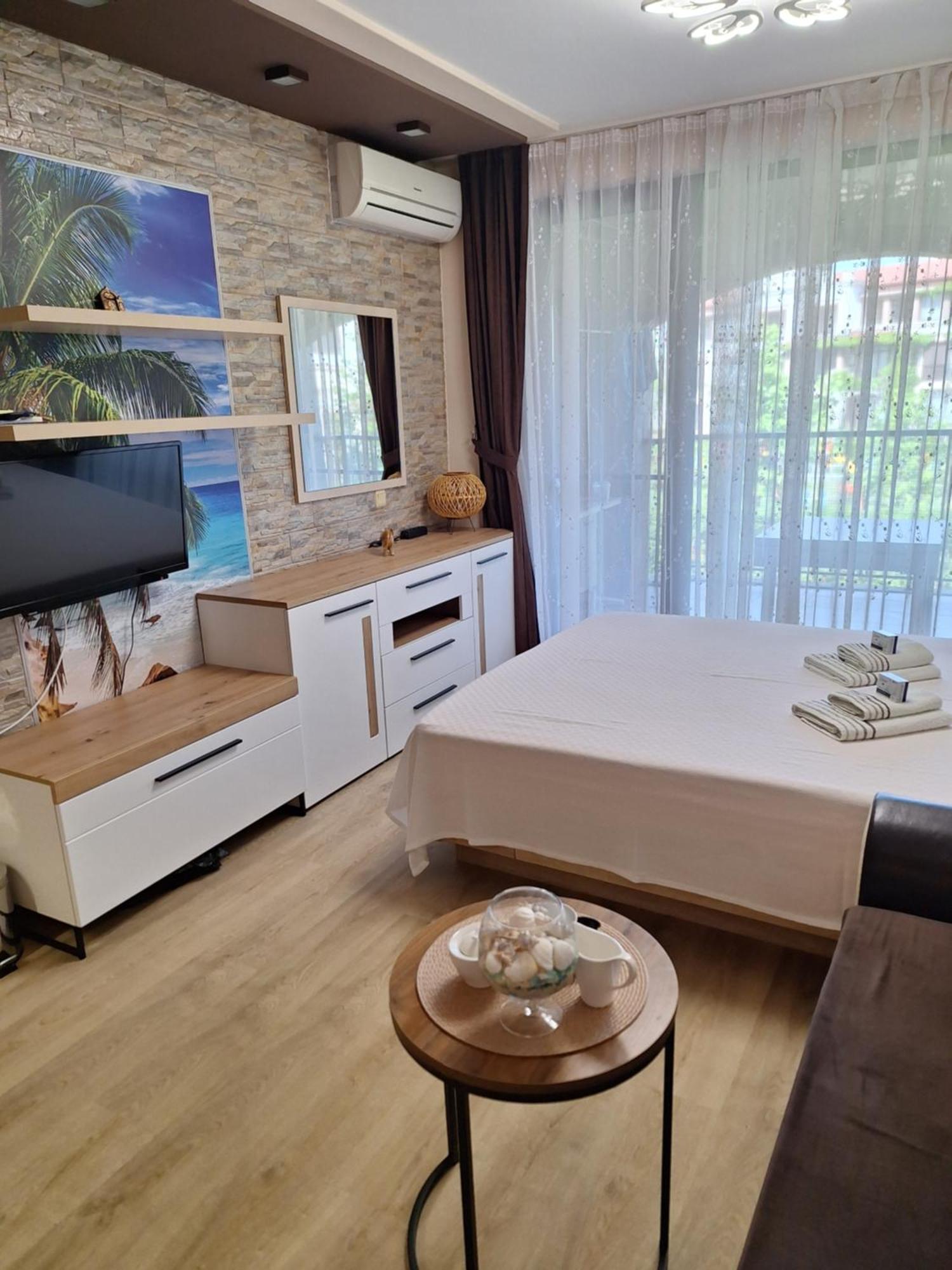 Alex Studio in Green Life Beach Resort Sosopol Exterior foto