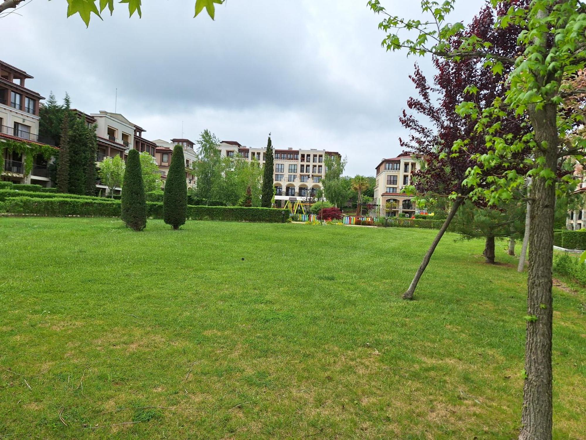 Alex Studio in Green Life Beach Resort Sosopol Exterior foto